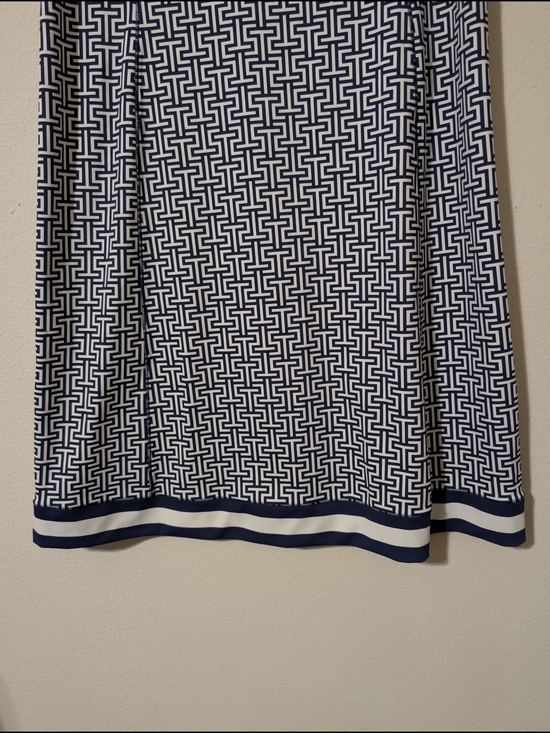 Southern Tide Lylee Geo Printed Performance Dress - Picture 6 of 10